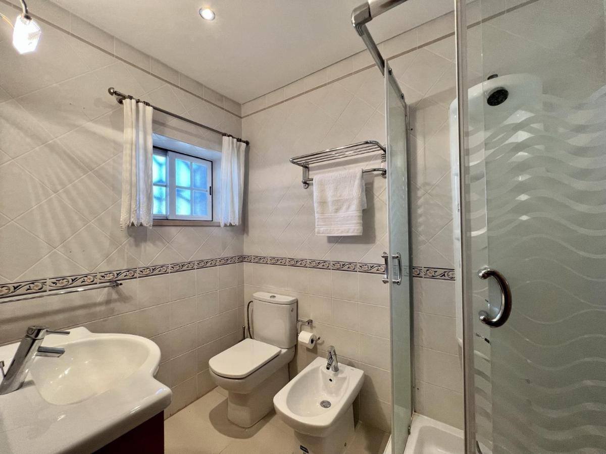 Quarteira Classic 1 With Pool By Homing Exterior foto